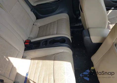 2019 Buick Cascada Premium z USA, uszkodzony, nr VIN W04WH3N55KG344565